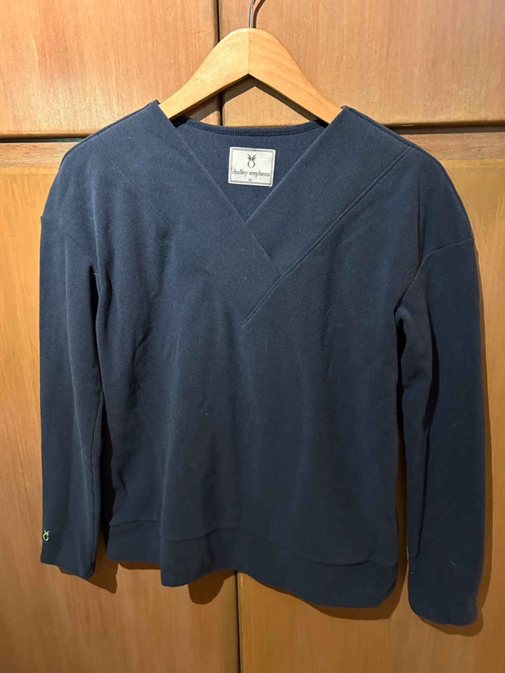 Dudley Stephens woman’s Dark Navy V-Neck Sweatshirt